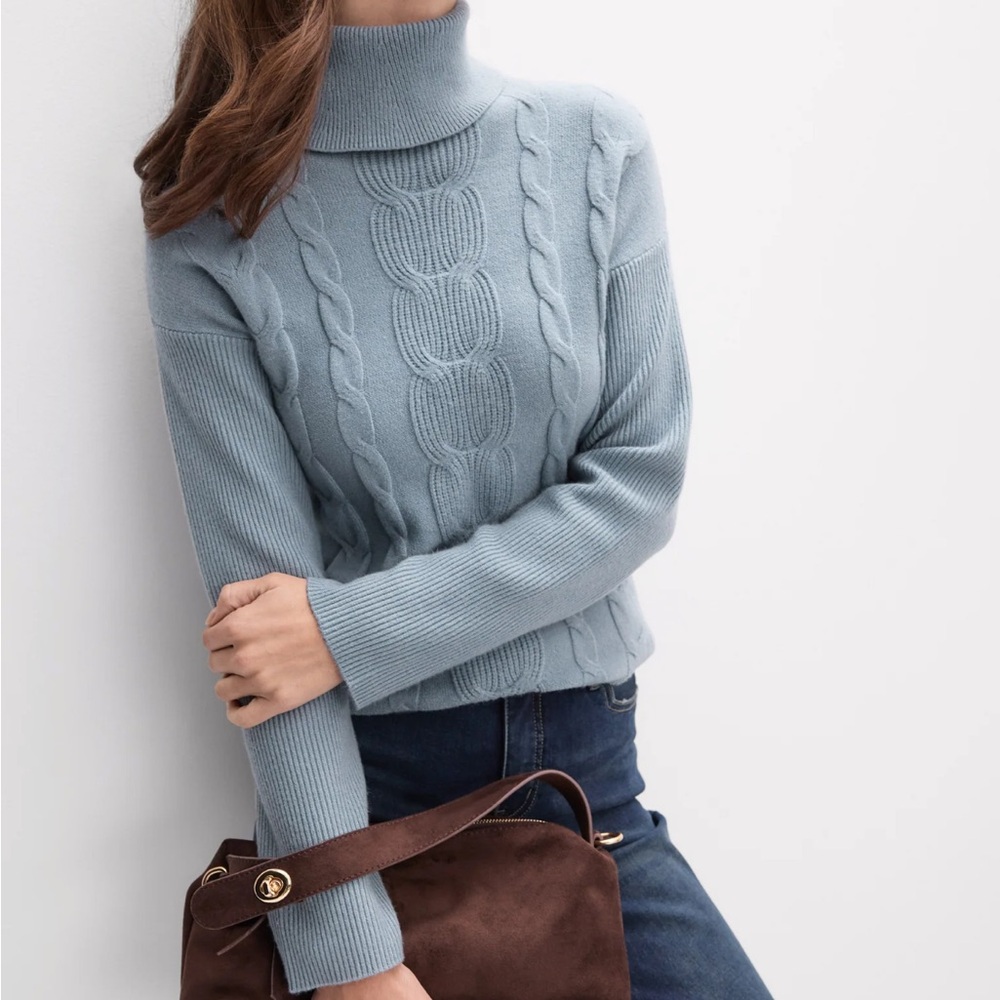 NWT Melanie Lyne Blue Cable Knit Turtleneck Sweater